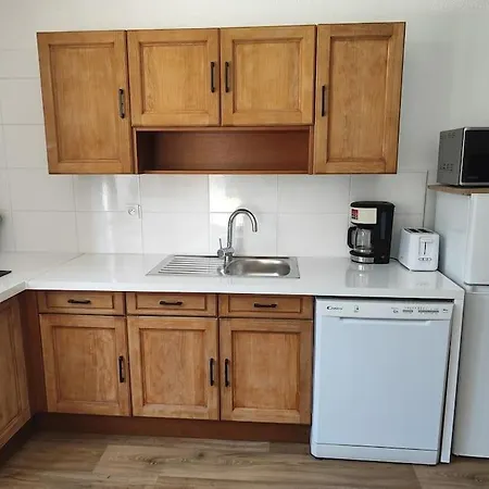 Le * Sallèles-dʼAude