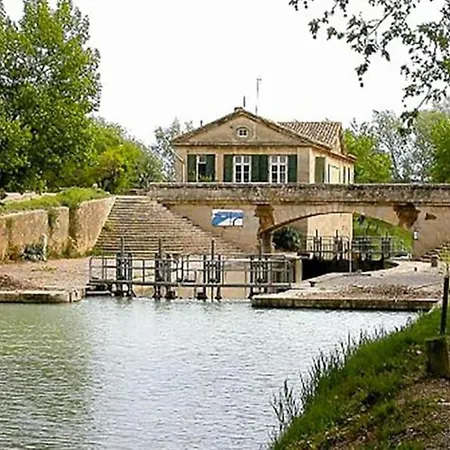 Casa de Férias Le Sallèles-dʼAude